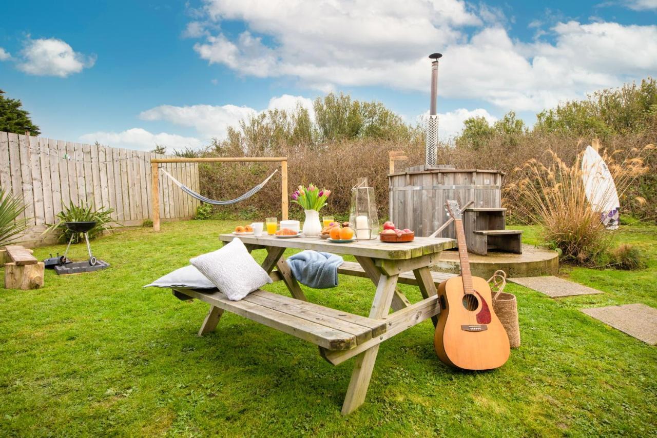 Wheal Prosper- Beautifully Fitted Wooden Lodge Helston Cornwall Ngoại thất bức ảnh